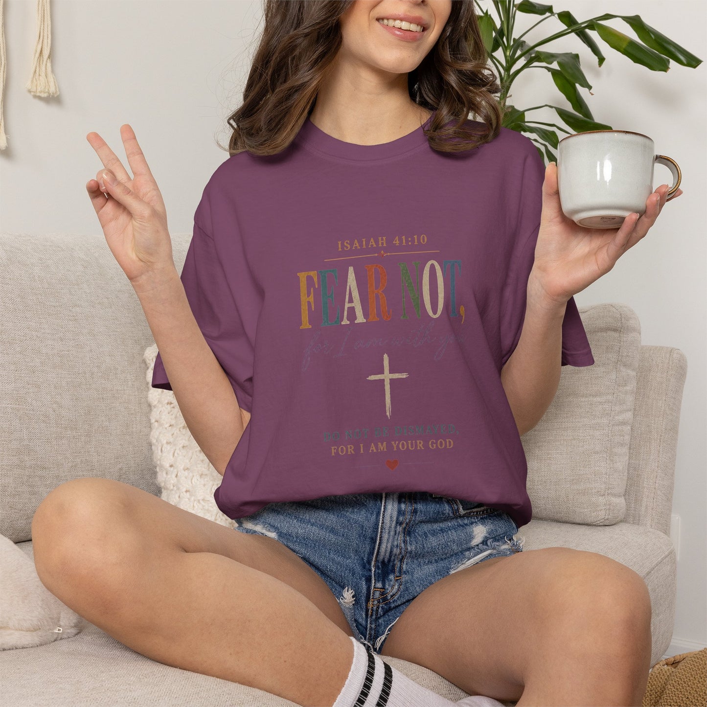 Fear Not For I Am With You Bible Verse T-Shirt
