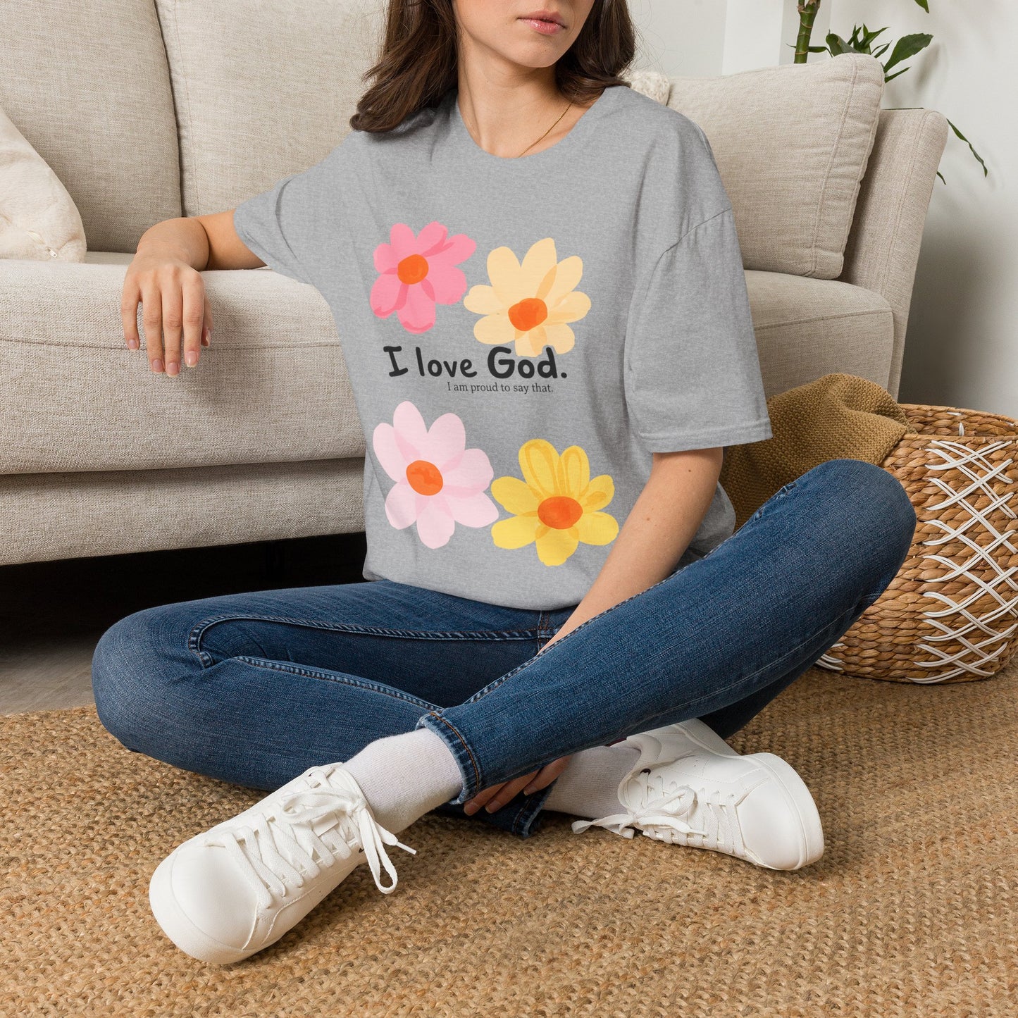 Christian Floral T‑Shirt — "I Love God" Cute Flower Faith Tee